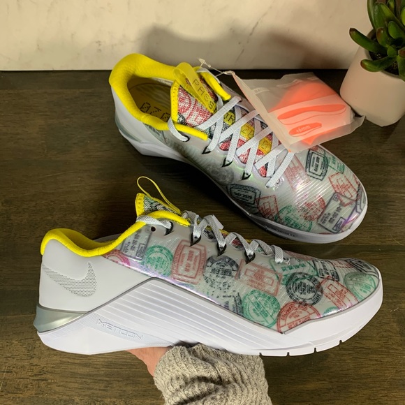 Nike Metcon 5 AMP LE Passport - Picture 5 of 6